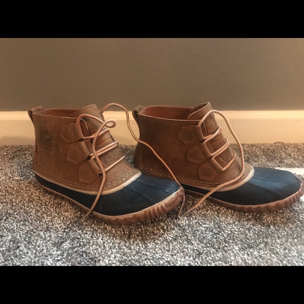 Sorel Women’s leather rain snow duck boot